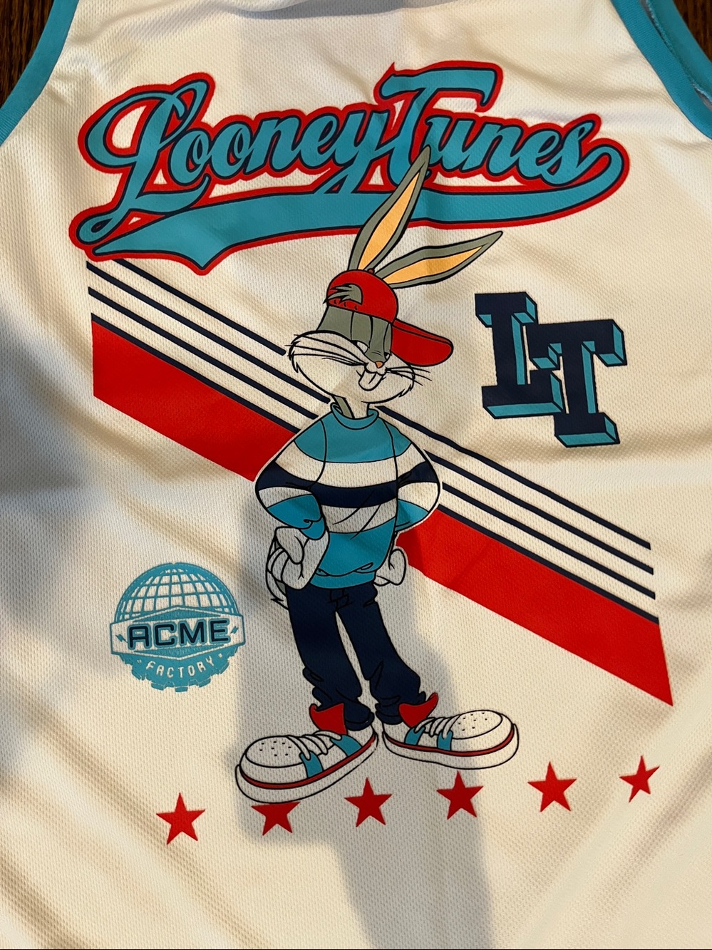 Warner Bros. Boys' White & Blue Bugs Bunny Graphic Tank Top - Picture 3 of 8